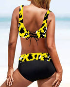 Sara | Glad og farverig bikini