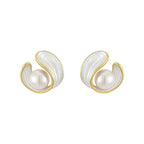 Luxurious white opal earrings with pearls in gold