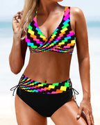 Sara | Glad og farverig bikini