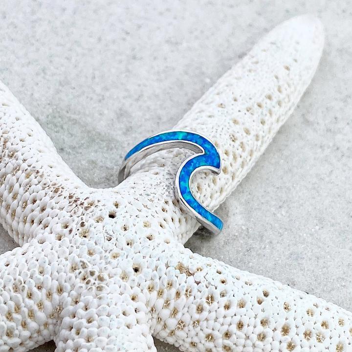Sea Wave Ring made of Opal and Silver