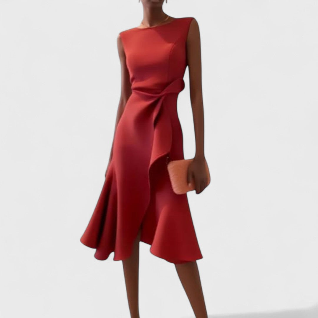 Andrea - Asymmetrisk kjole med elegante detaljer