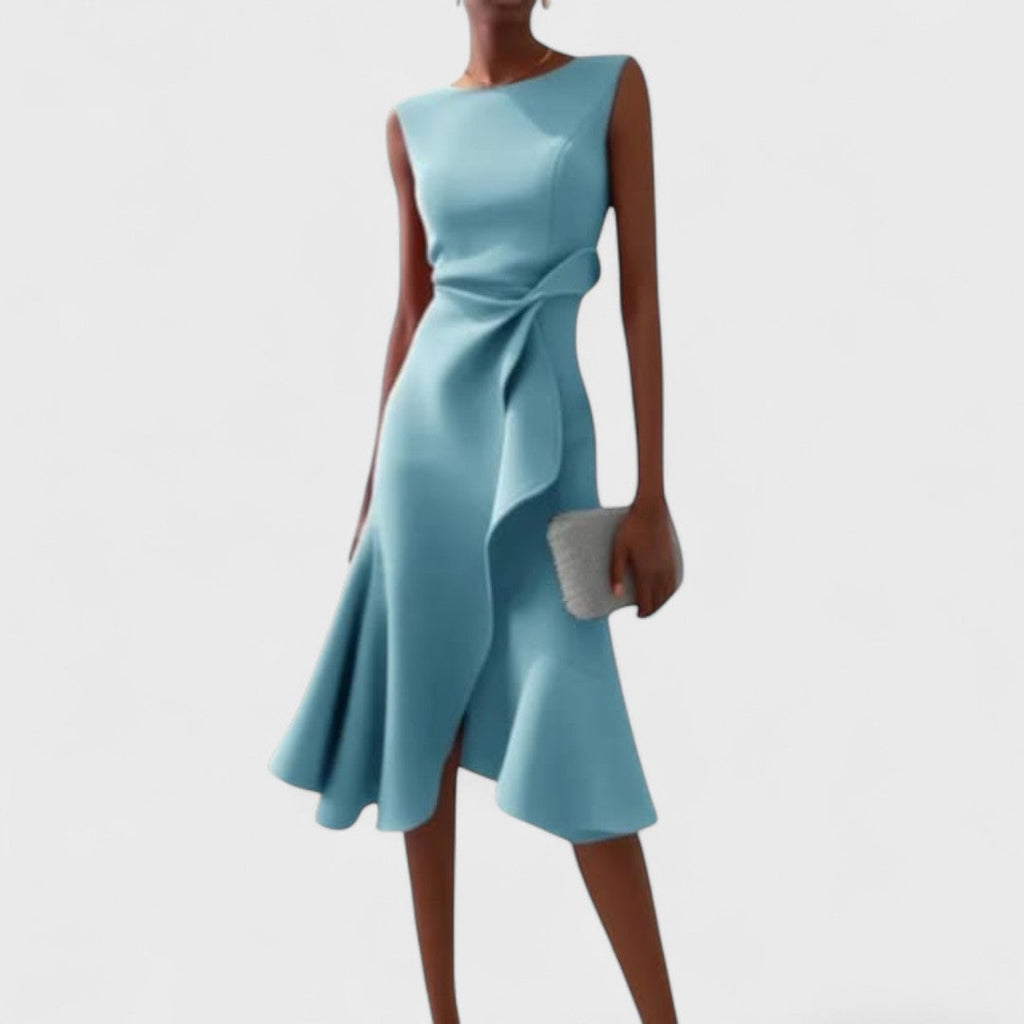 Andrea - Asymmetrisk kjole med elegante detaljer