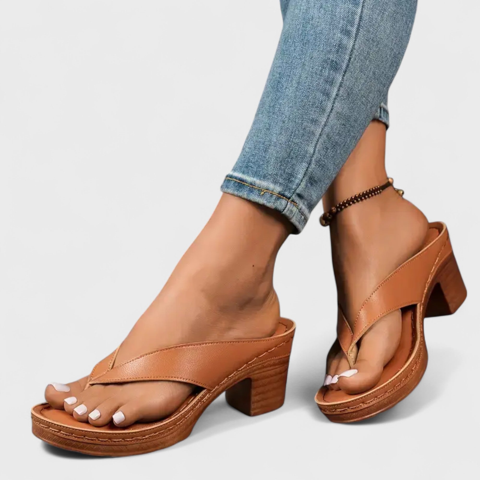 Petra - Ortopædisk sandal med hæl