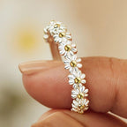 Adjustable silver ring with hand-painted enamel daisy