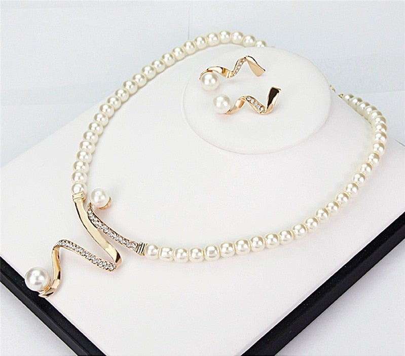 Natural Pearl Necklace and Earring Set