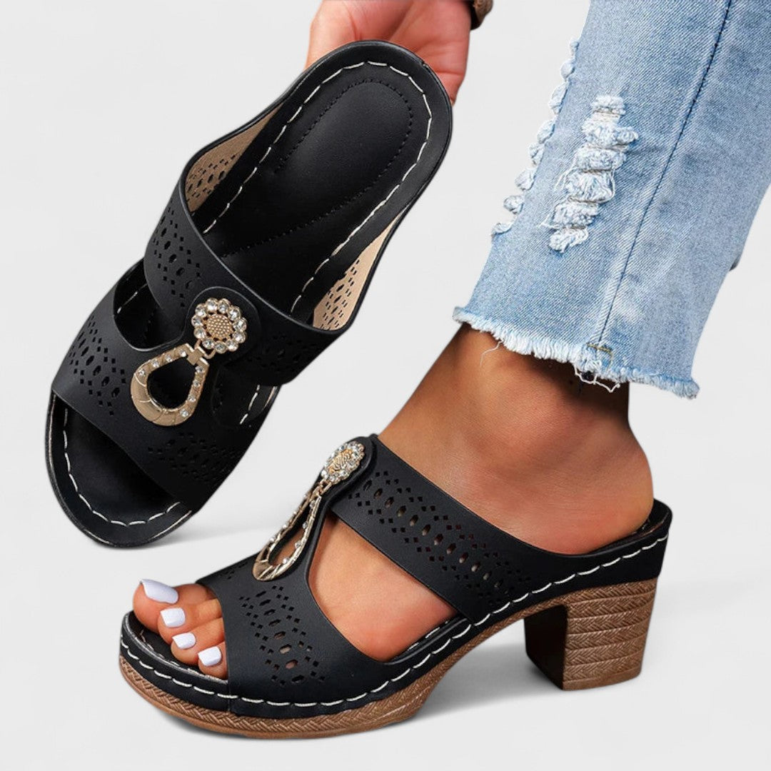 Vlastа - Elegante og komfortable ortopædiske sandaler