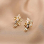 Floral Pendant Earrings with Pearls in Gold