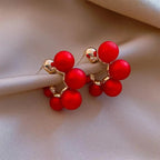 Elegant pearl earrings