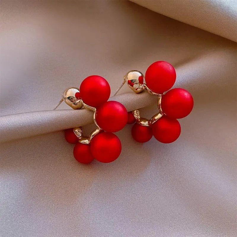 Elegant pearl earrings